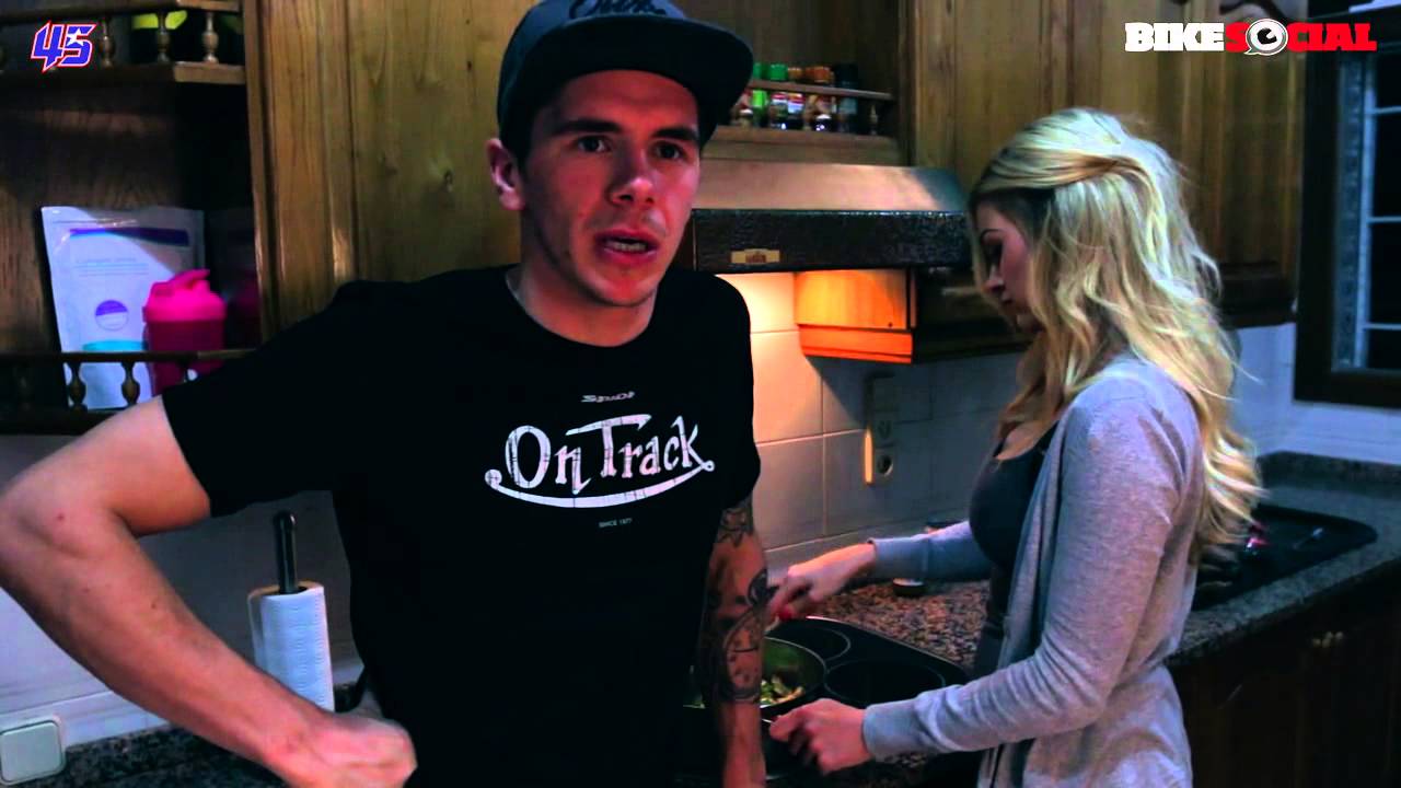 The Real Scott Redding - Episode 2. Bike Social