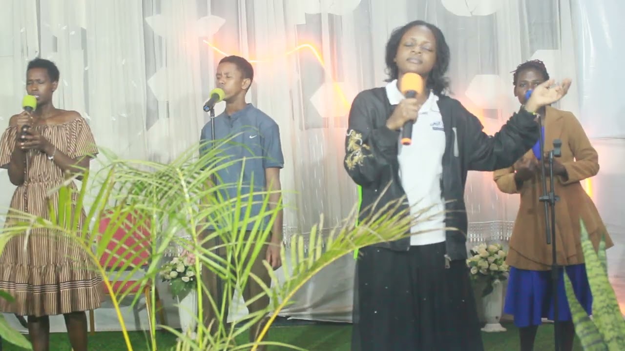 BECAUSE HE LIVES I CAN FACE TOMORROW | FRIDAY OVERNIGHT WORSHIP |