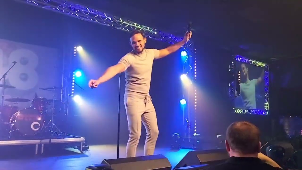 Gareth Gates - Anyone of Us ( 48 Hour Party! Camber Sands 90s & 00s Weekender ) 2nd July 2022