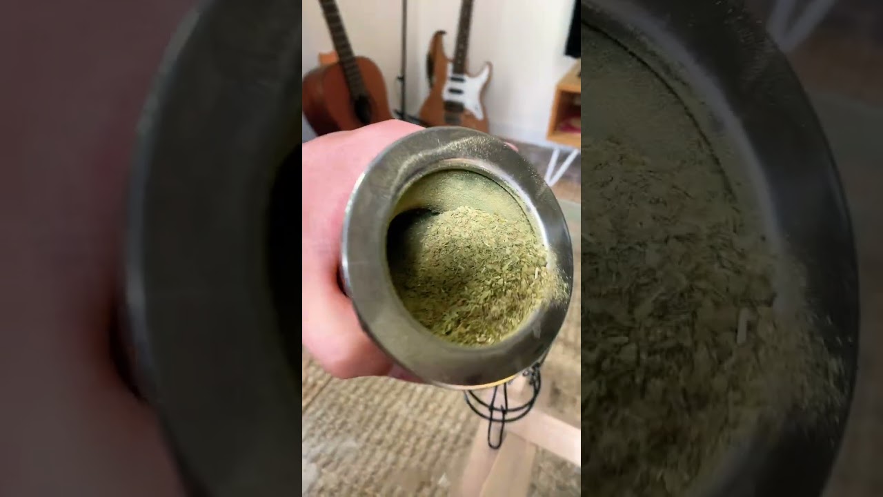 Making Mate 🧉 ASMR #asmr #asmrshorts #asmrshortsvideo #asmrvideo #tapping #chill #mate