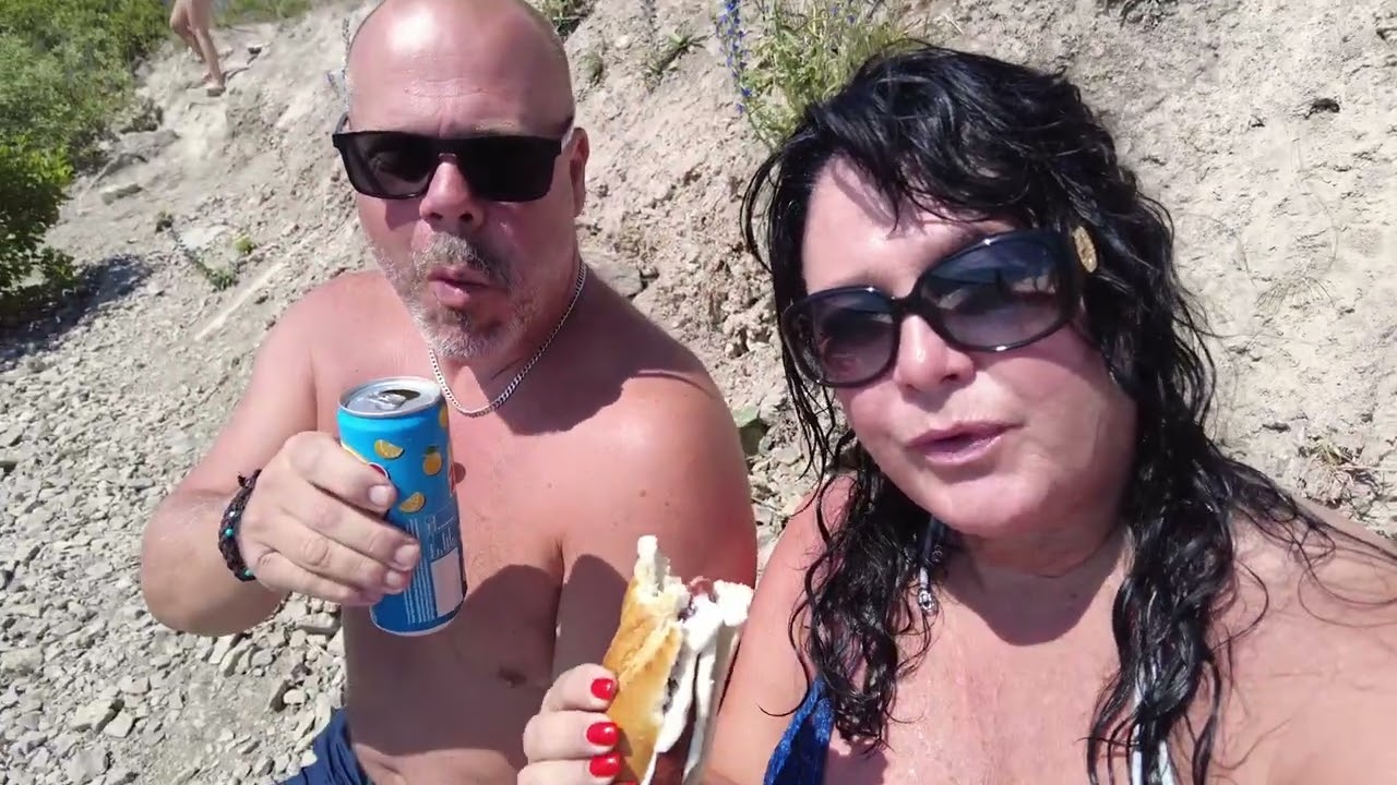 Vi badar i Kalkbrottet i Grönhögen på Öland - med Plåtisen -skraja för snakes!