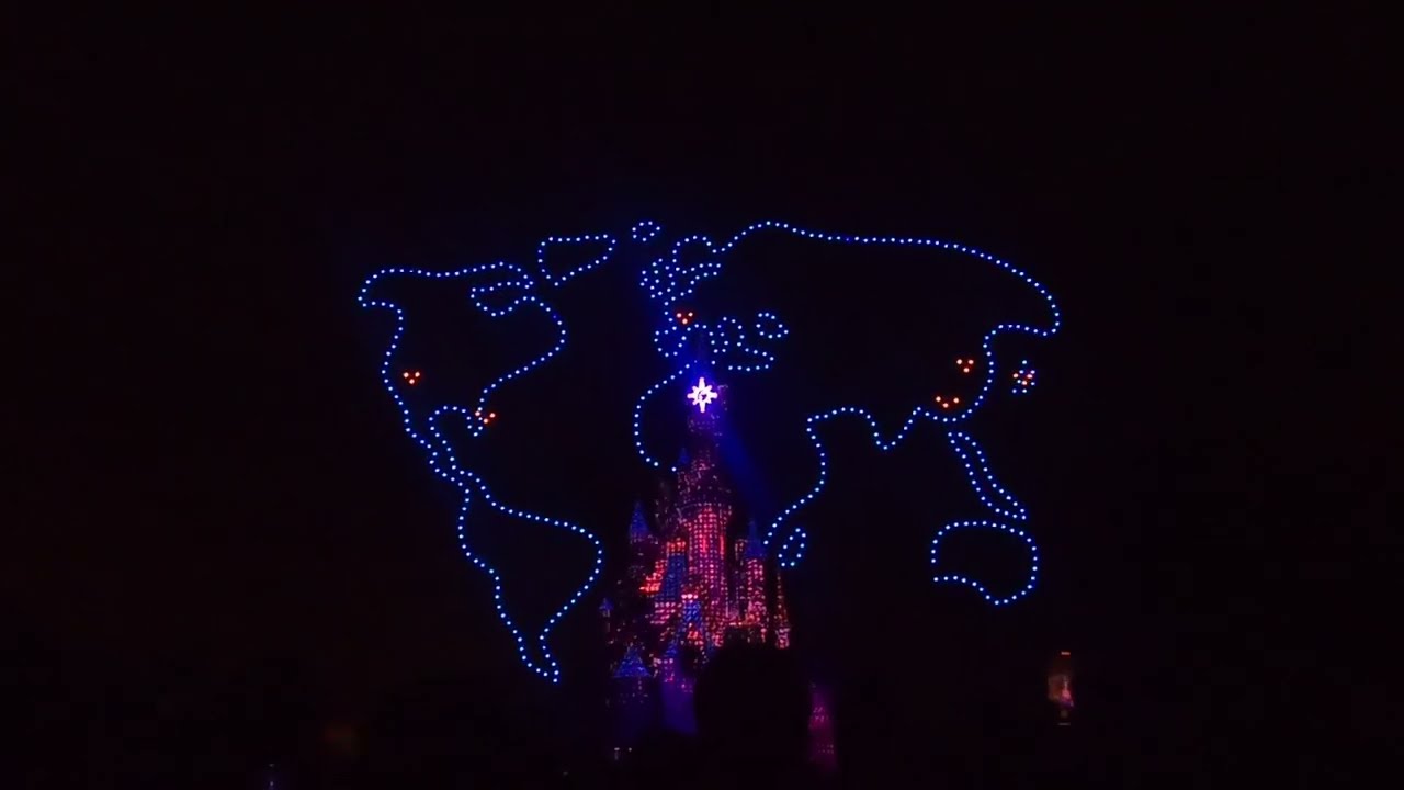 Disney Electrical Sky Parade | Disneyland Paris