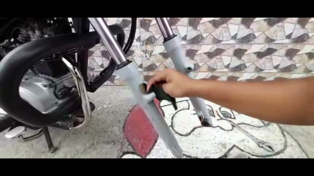 🔥🔥  Como pintar las barras de tu moto ( b&oacute;xer ct 💯 )  🔥🔥