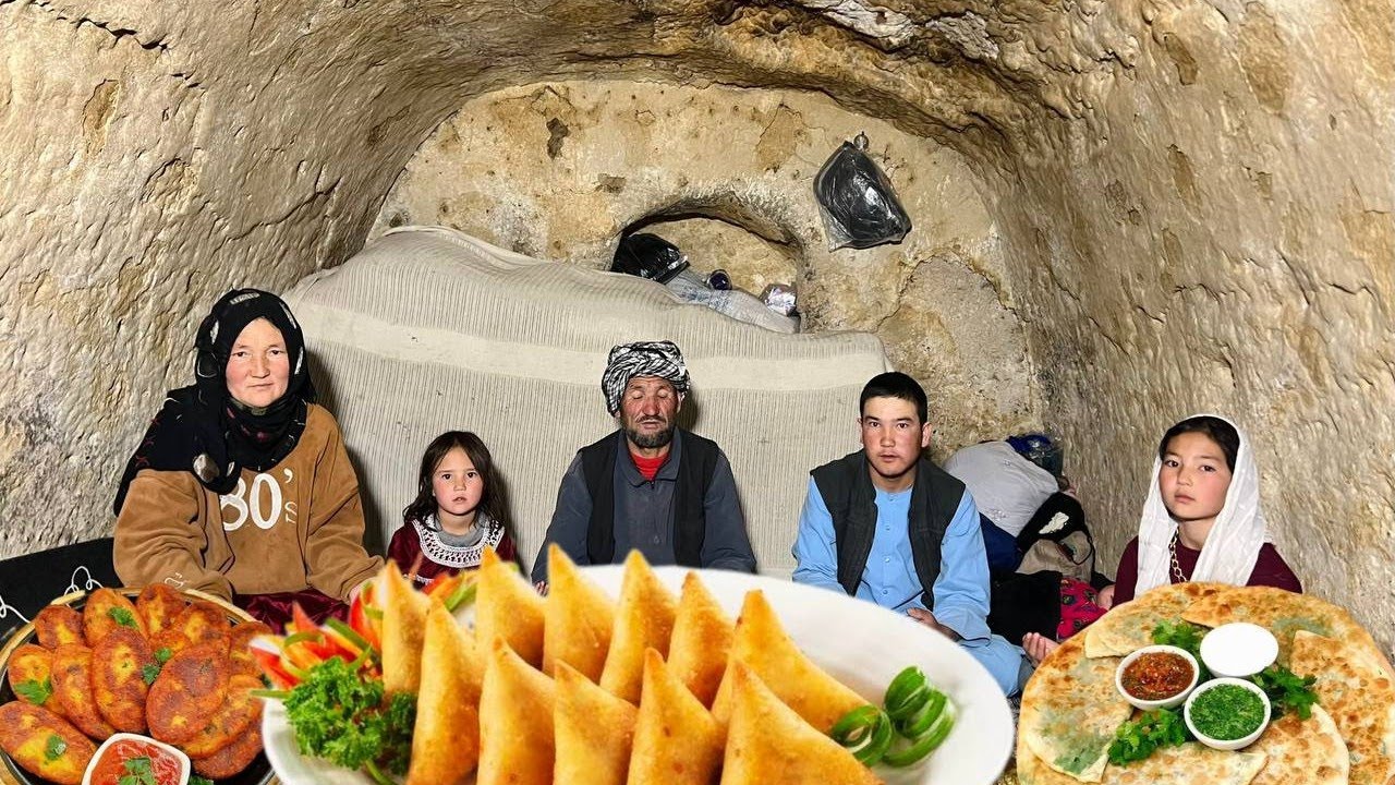 Cooking Traditional Bolani for Ramadan Iftar in a Cave | Village Life of Afghanistan