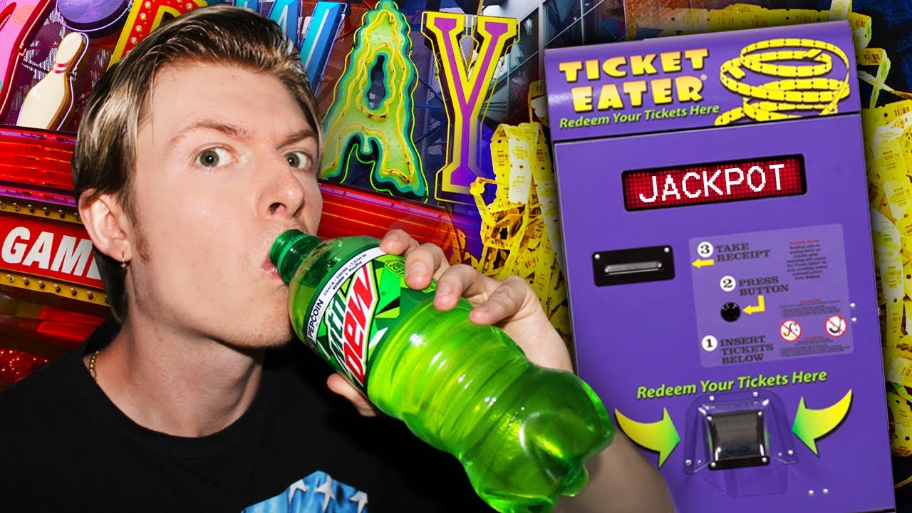 I Won the JACKPOT at the Biggest Arcade in Canada!