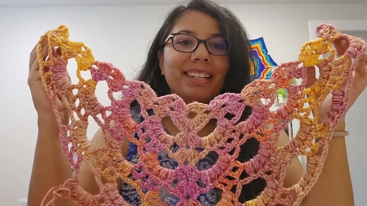 Caron blossom cakes & shawls for cancer patients #yarn #crochet #art #relaxing @yarnspirations