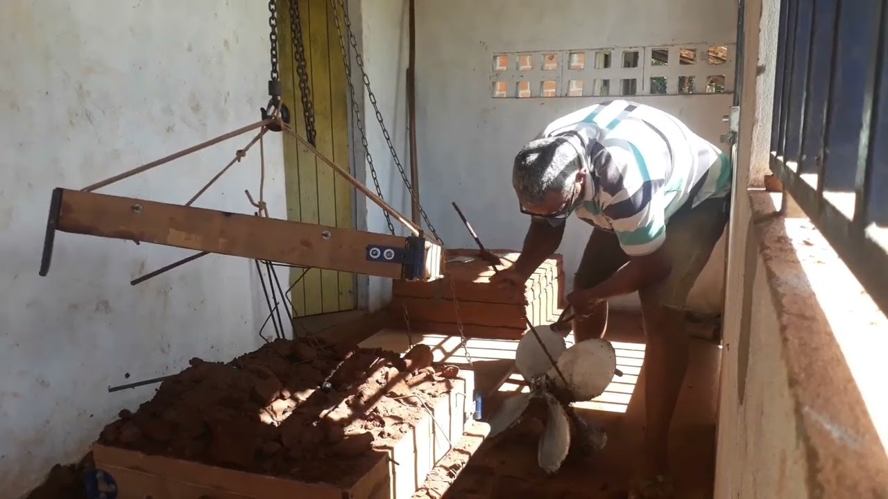 HELICES FUNDIDAS EM ALUMINIO 3 E 4 CILINDROS PRODUÇÃO SEGUINDO .