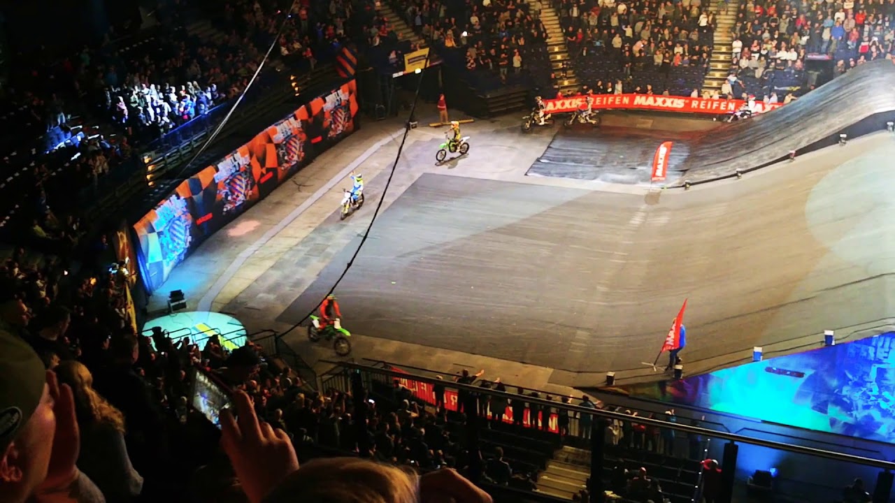 Night of Freestyle - Super Heroes Tour 2019 ¦ Barclaycard Arena Hamburg ¦ Big Finale