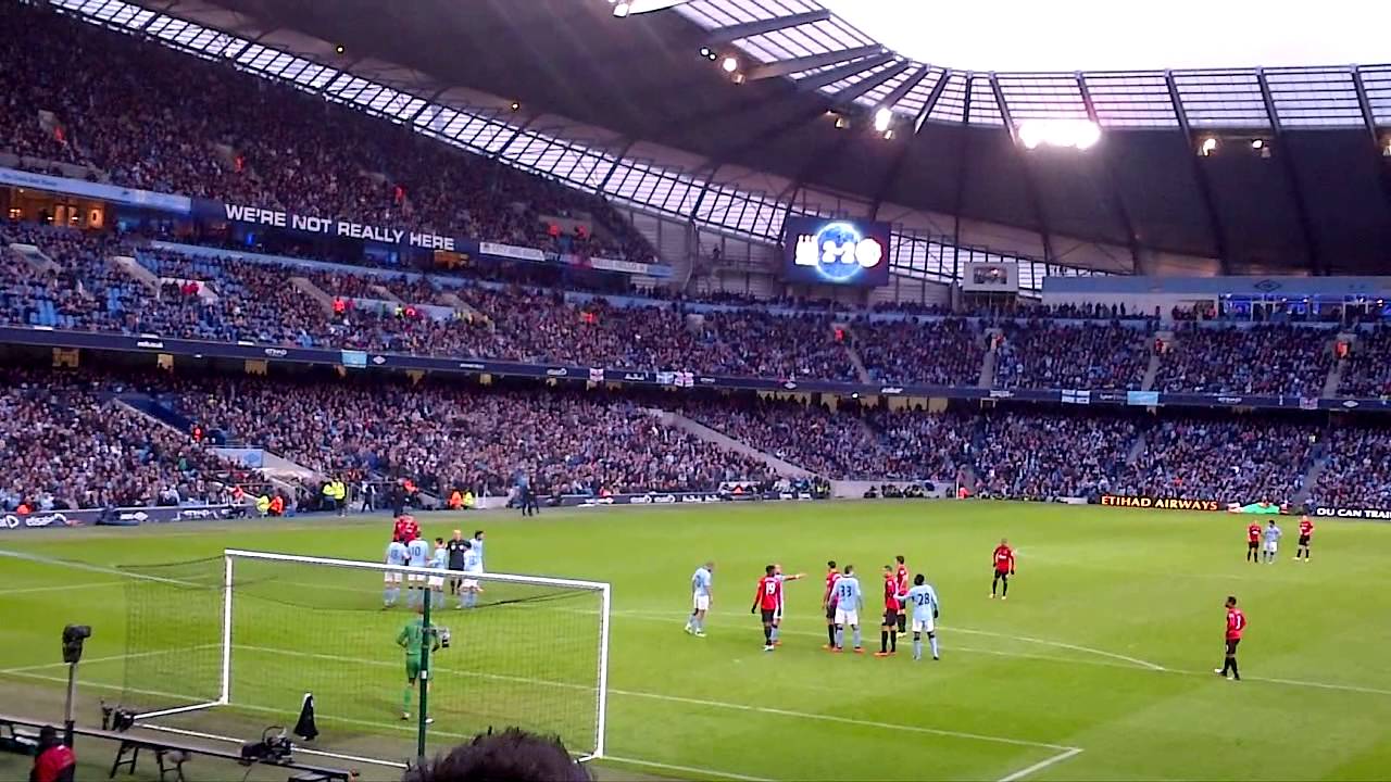 robin van persie last min goal vs city
