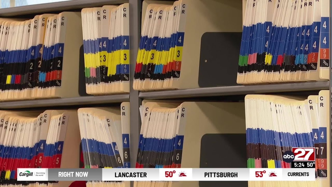 Tina Nixon keeps 'the heartbeat of the court' pumping