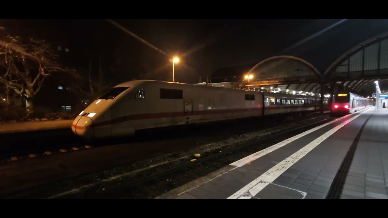 Abfahrt ICE 1544 (ICE-2 BR402) von Berlin Hbf nach Köln Hbf in Mönchengladbach Hbf