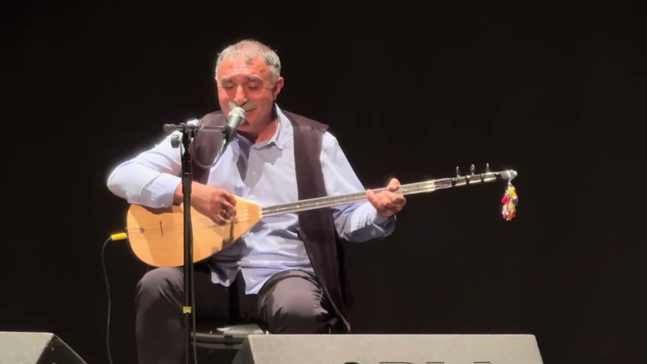 2025 - Erdal Erzincan Yıldız Türküsü Erzurum Konseri 