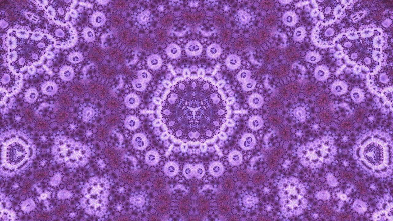 A kaleidoscope of mirages - fractal animation (music: Andrew Lahiff - Particles in Stillness)