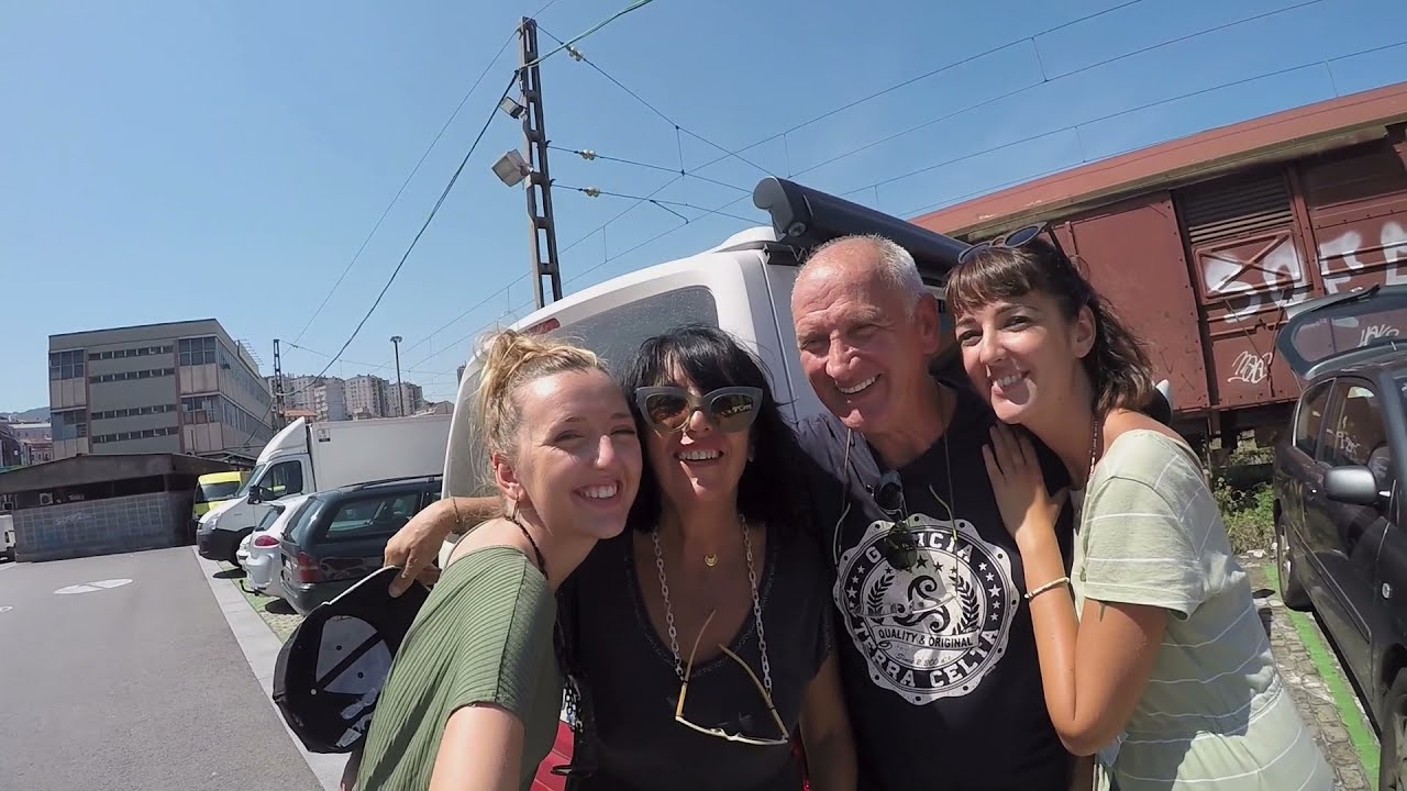 GALICIA ROADTRIP - VW California Ocean