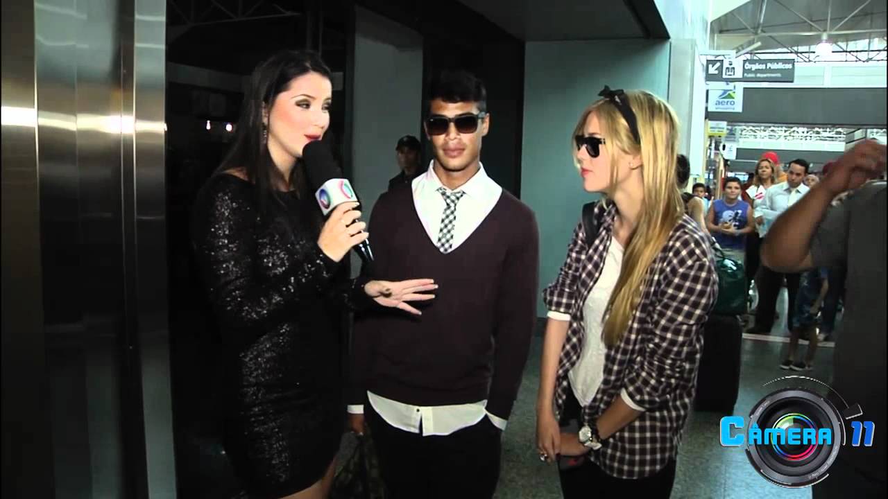 REBELDES CÂMERA 11 - AEROPORTO