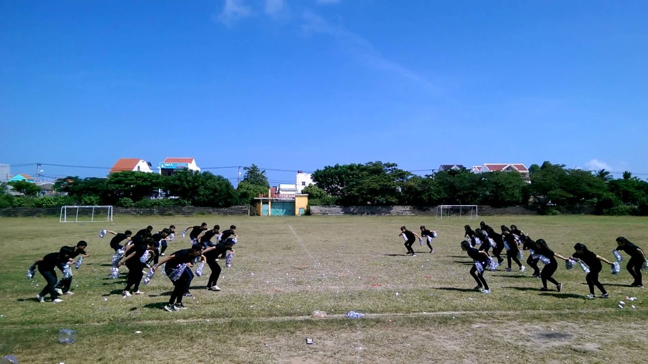 THPT Chuyên Lê Thánh Tông - HKPĐ 2015 - Nhảy cổ động lớp 12/5