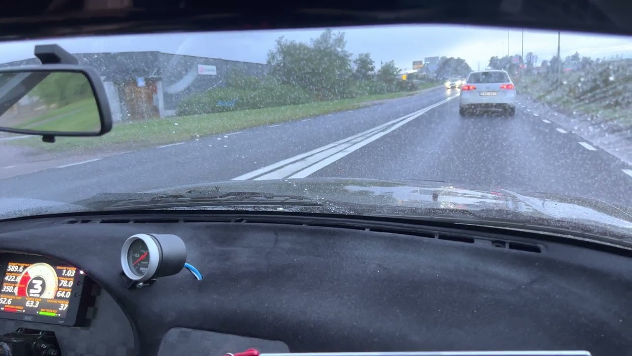 Street driving the Samsonas Rwds sequential controlled by MoTeC M150 paddle shift.