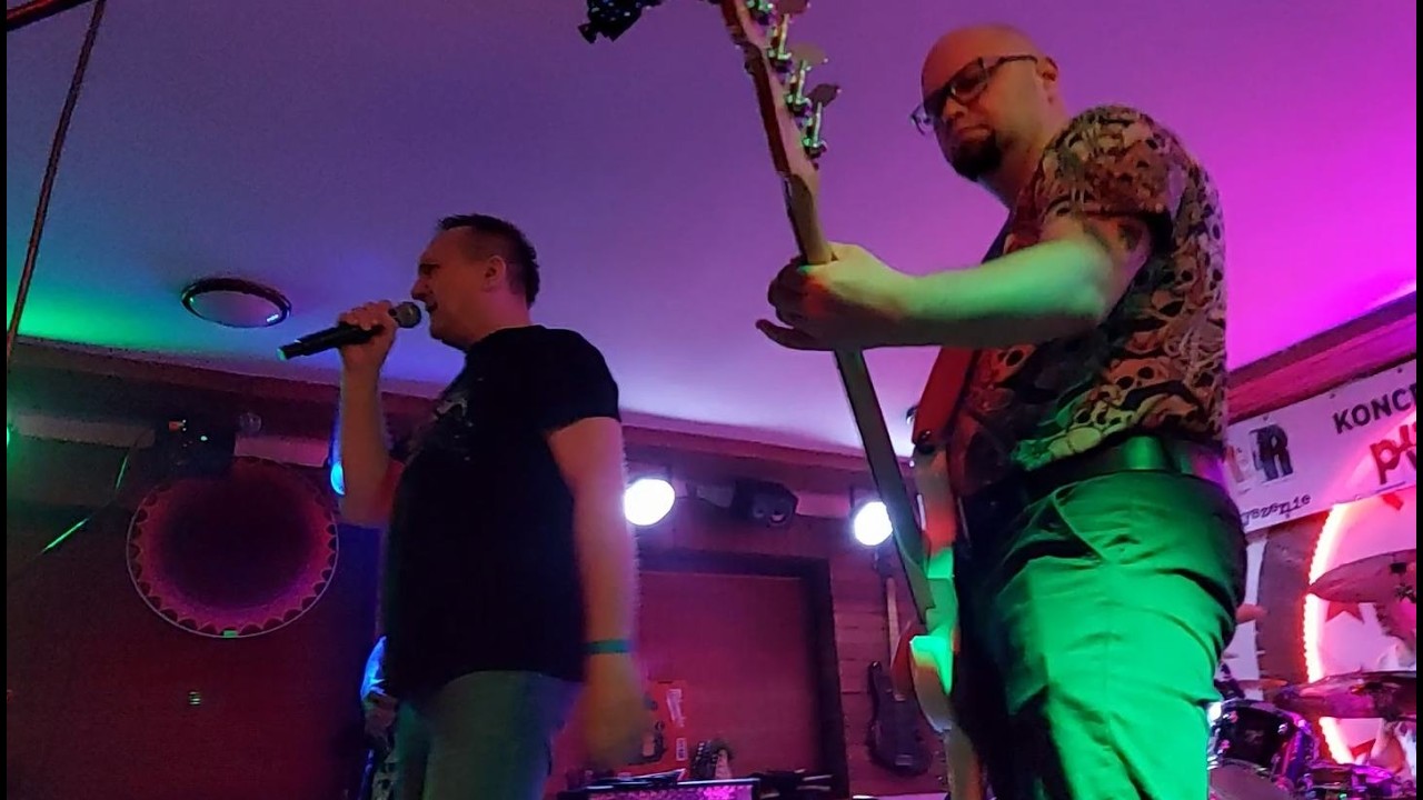 ULICZNY OPRYSZEK - NA ZAWSZE PUNK. PUNKI GRAJĄ... DLA LILIANY