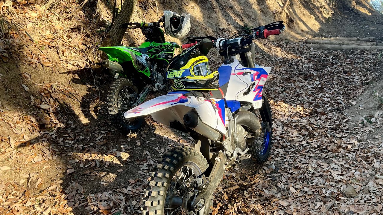 香川県　林道　エンデューロ練習　YZ125 KX112 X-Trainer