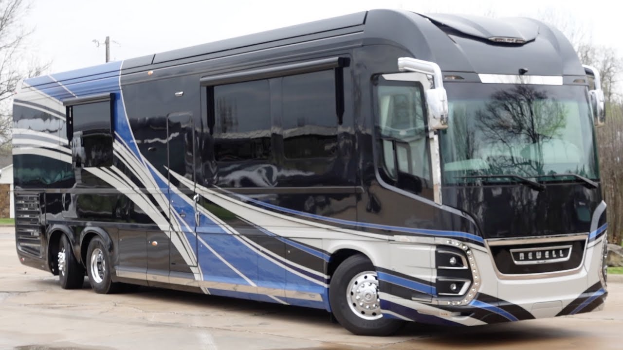 Tour of 2023 Newell Coach #1747 