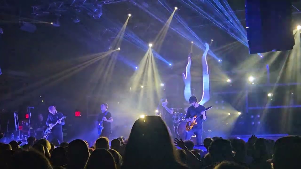 August Burns Red 'Echoes' live
