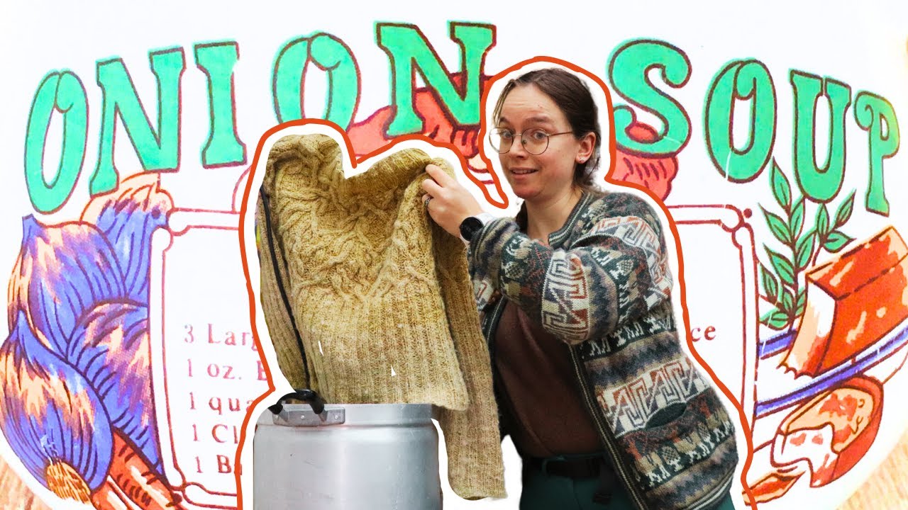 How to give Faded Clothing new Life with Onionskins (Overdyeing my Favorite Sweater)
