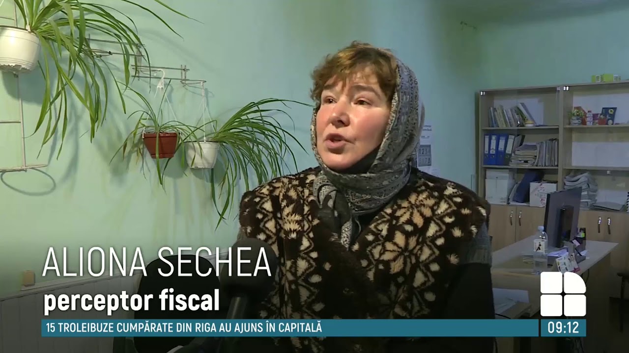 Satul Lăpușna, cu primăria pe drumuri