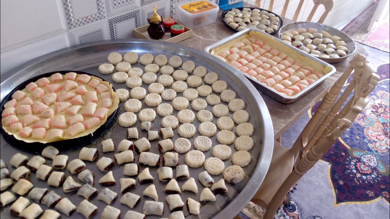 أجواء المطر الجميلة 🤗ومايحله العيد إذا مو كليجه العيد فطور سريع 