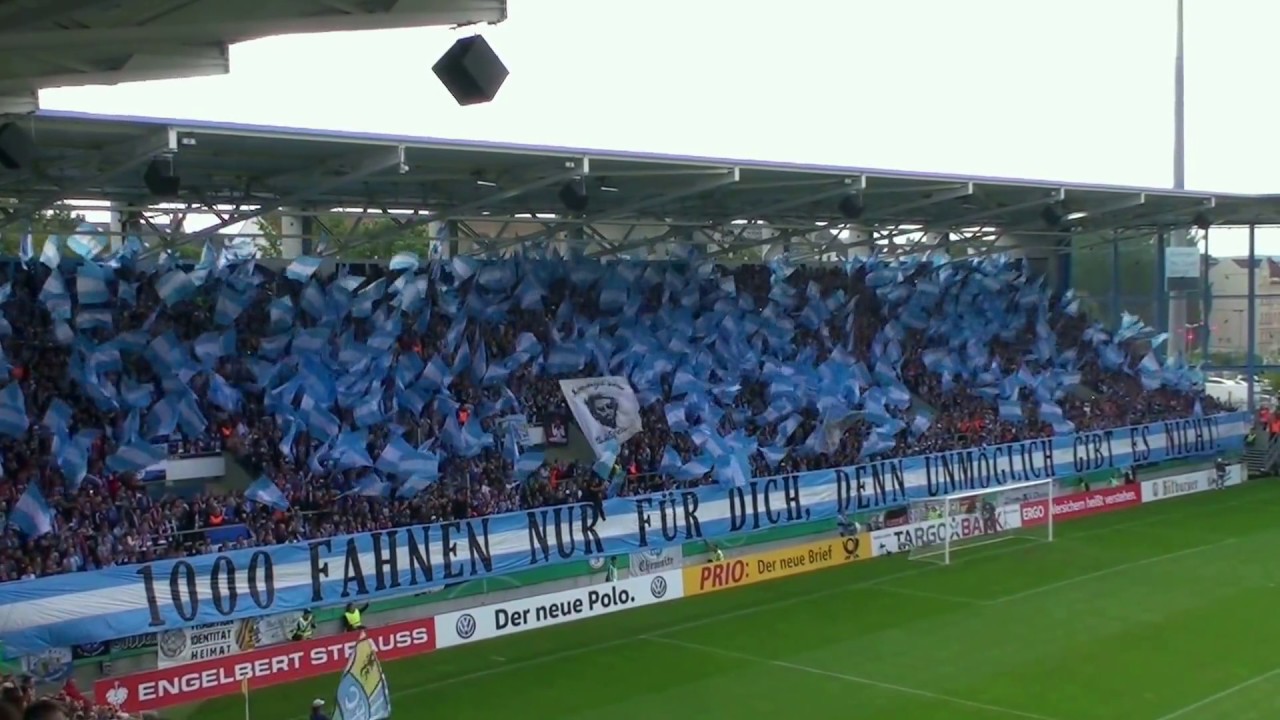 Stimmung - Chemnitzer FC - FC Bayern München 0:5 DFB-Pokal 1. Hauptrunde 2017