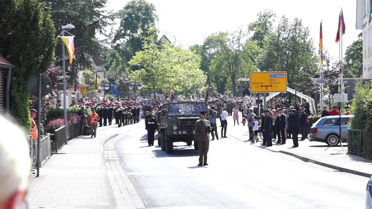 Farewell Parade in Bergen
