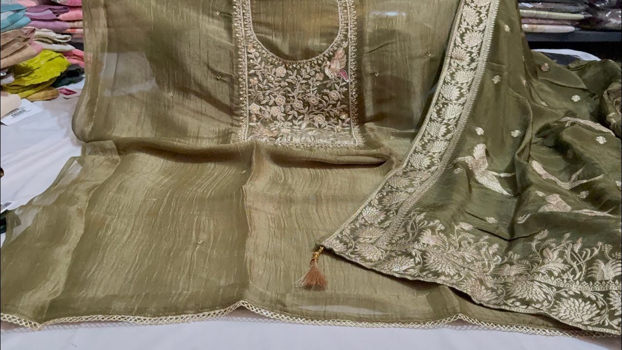 Netra brand or fancy suits latest collection 🥳🌹@himanshuclothhouse #sale #new #trending 