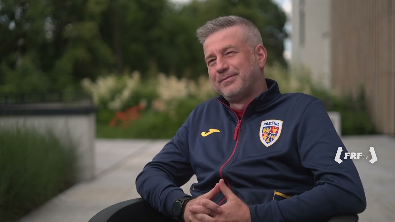 🇷🇴 Edward Iordănescu: 