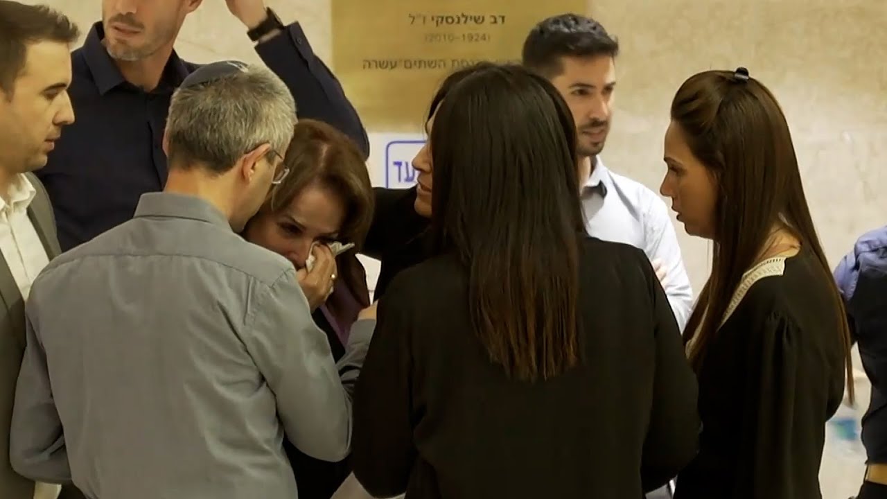 יצאו בדמעות: תיעוד הטבח הלא מצונזר הוקרן בכנסת