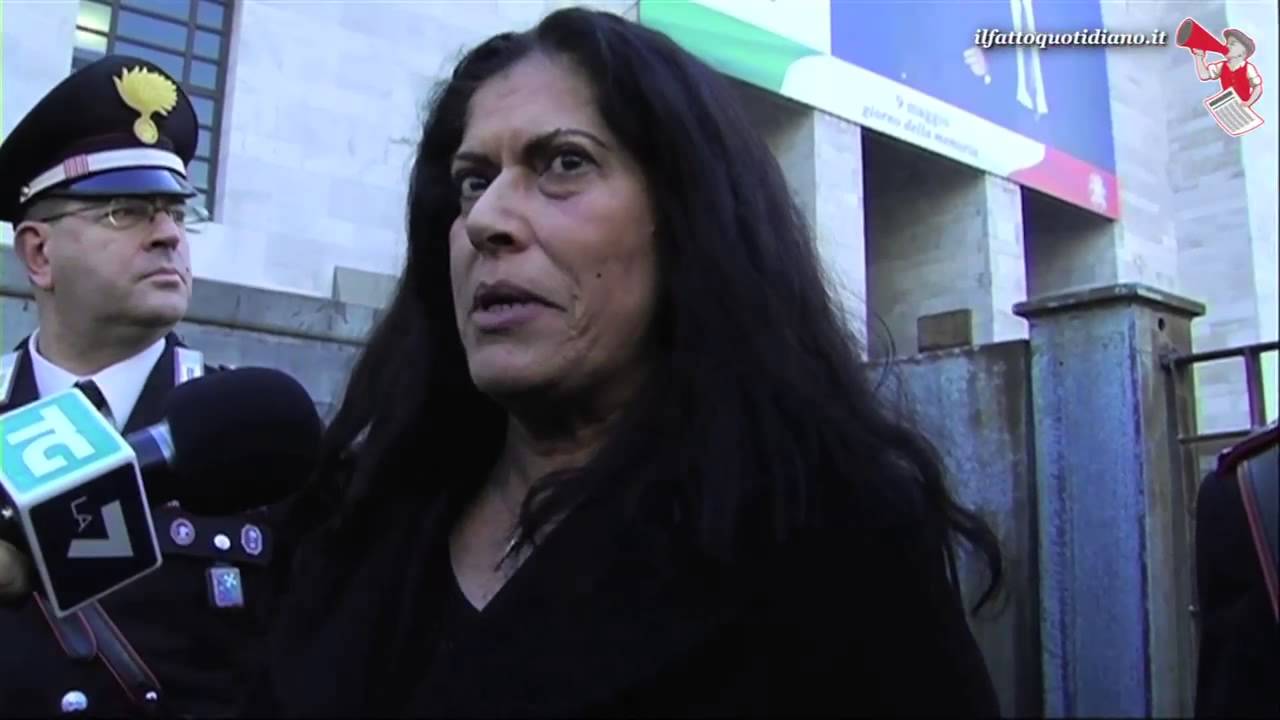 Rosi Mauro su Maroni: 