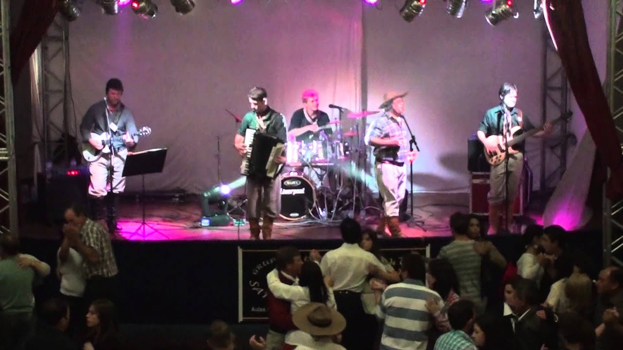 Grupo Cambicho - Sonhando na vaneira , Brasil de bombacha , Floreando a cordeona