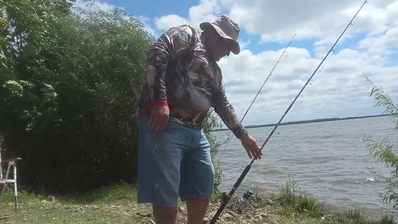 Alma pescadora en rio Uruguay 
