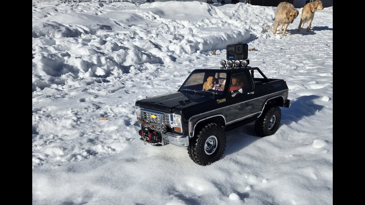 FCX10 Camera Truck - First Trail Run