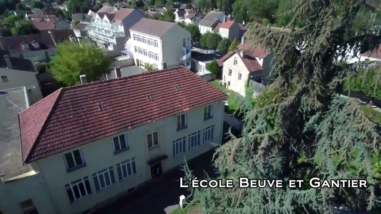 Vaux-le-Pénil vue du ciel