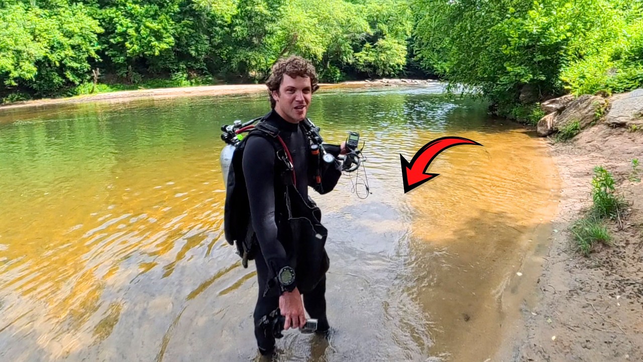 They Keep Losing Stuff in this River! Found Rings, Jewelry & iPhone (Metal Detecting)