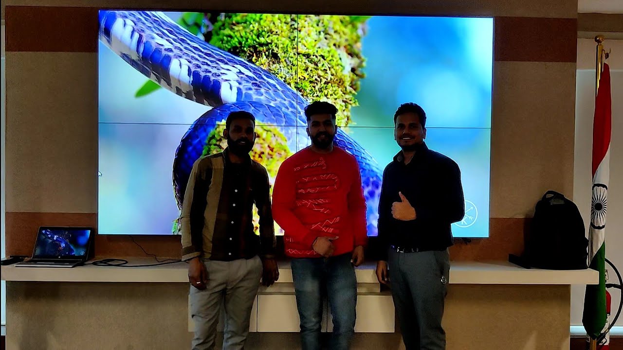 LG 2x2 Videowall Installation SVM5F (110