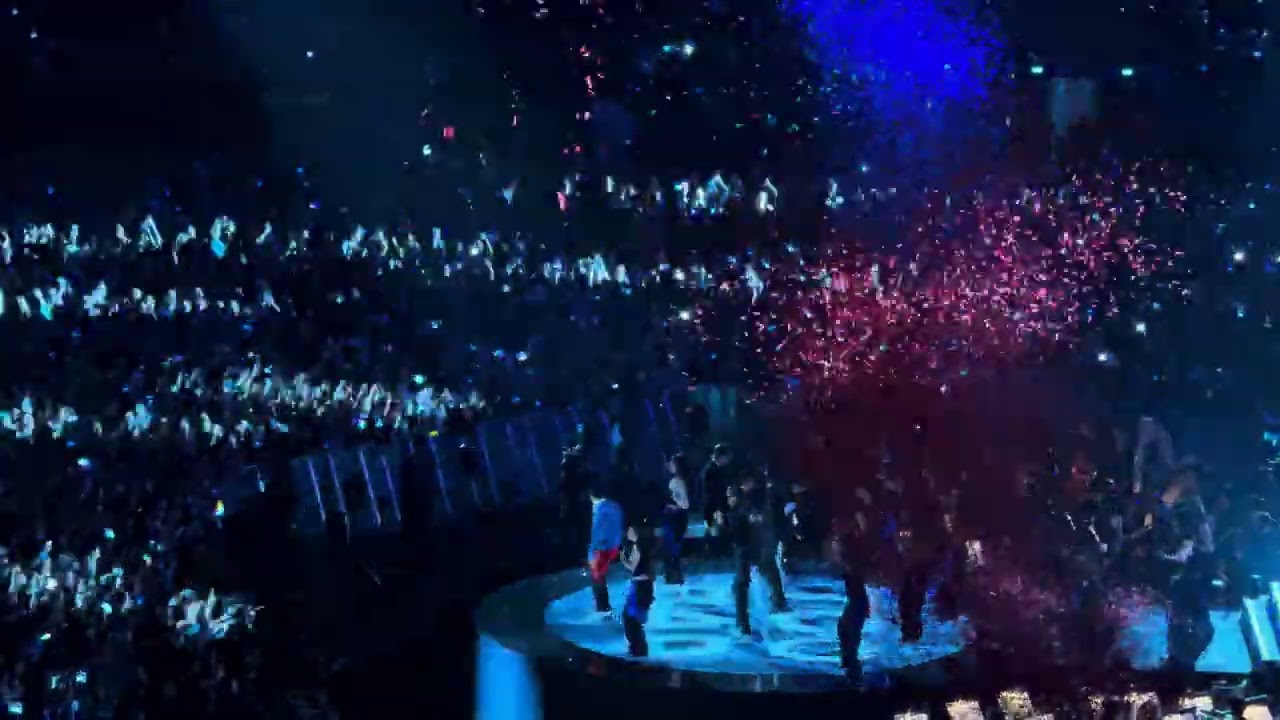 G-Dragon live in Paris (Paris La Défense Arena) - January 22 2025 - Too Bad