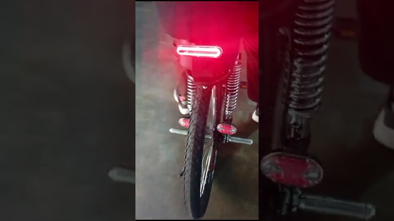 Explicando al cliente como usar su bicimoto a gasolina Nueva cero kms
