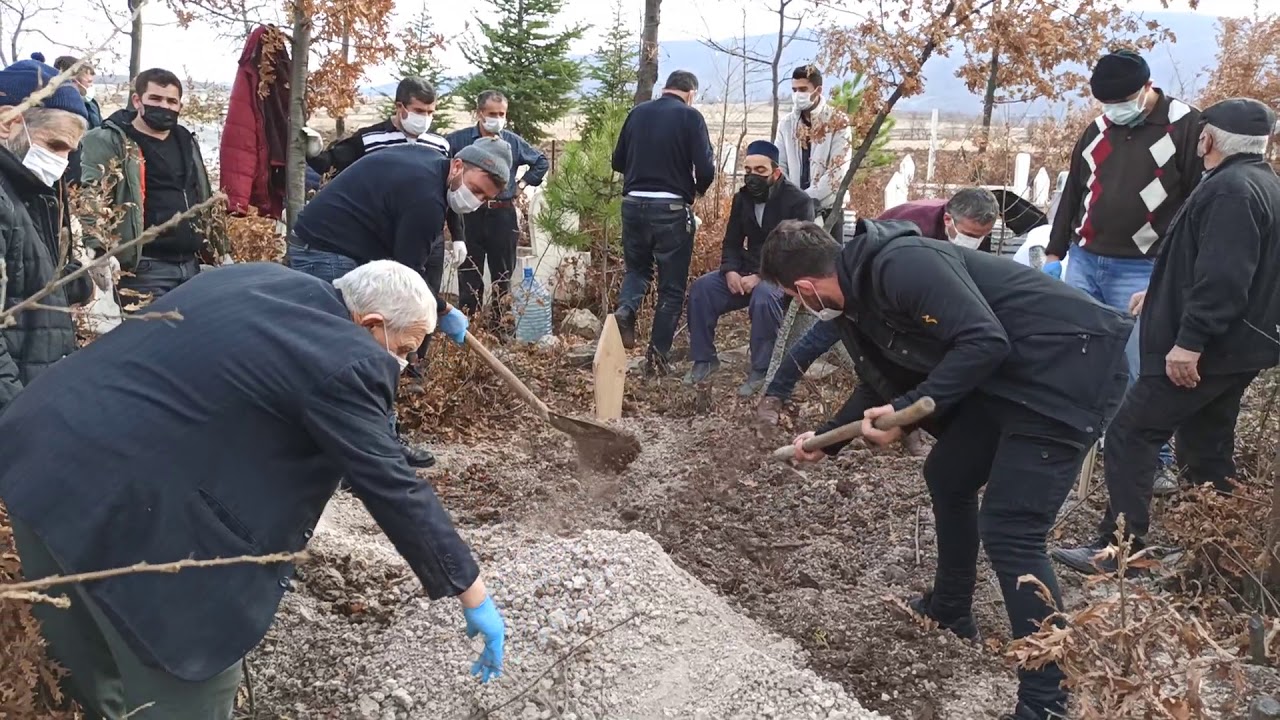 ERBAA ÇAKIR KÖYÜ & MİLAL & ÖMER BOLAT CENAZE MERASİMİ & MEZARLIK TA  KURAN OKUMA  14 ARALIK 2020