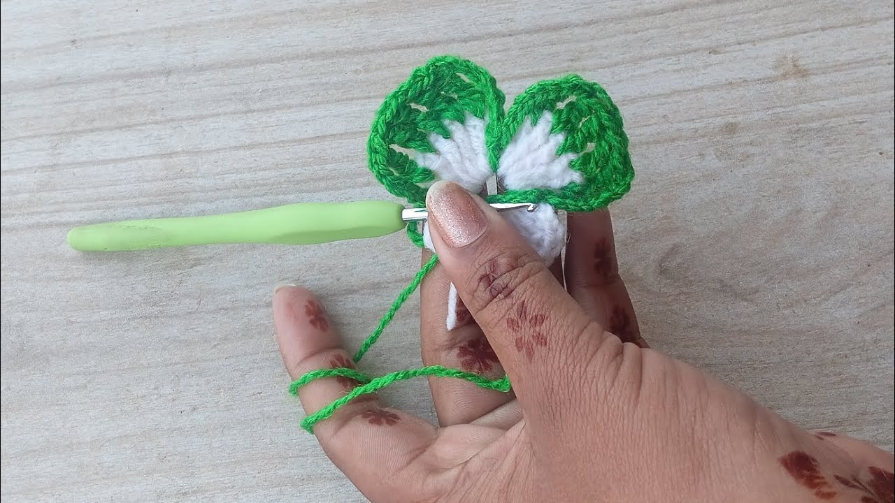 BEAUTIFUL AND EASY CROCHET DESIGNS ✨️#crochetflower#rubbertrick#crochetdesign#2026#handfan#parda#new