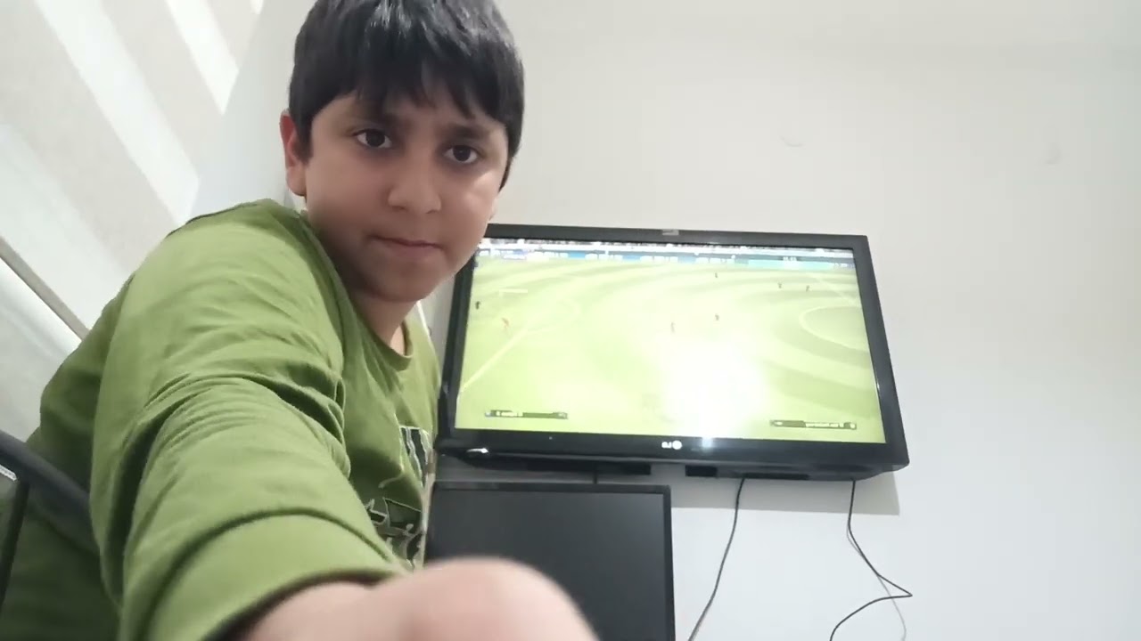Arkadaşlar bir görüntüleme bile çok mu geliyor 20 metreden gol başlık