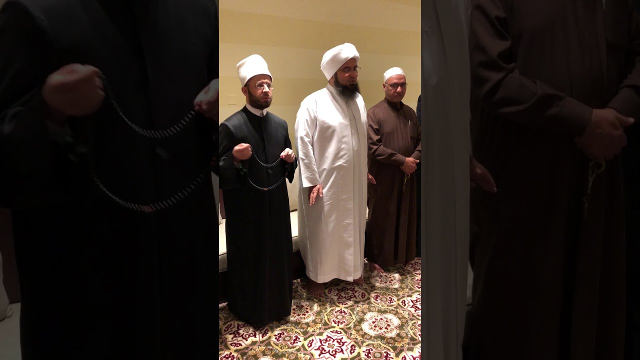 المادح محمد عبد السلام ابن المادح عبد السلام محمد علي بحضور الحبيب الجفري