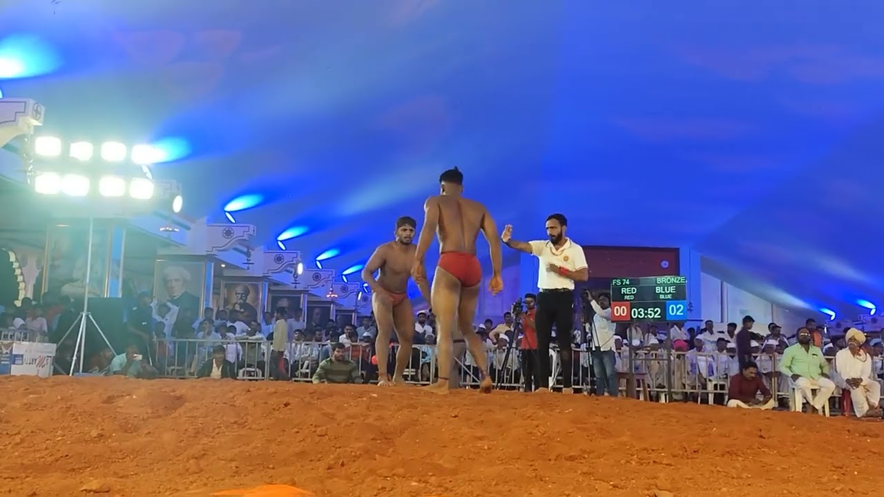 महावीर केसरी लातूर bronze medal kusti Tejas gophane विजयी 