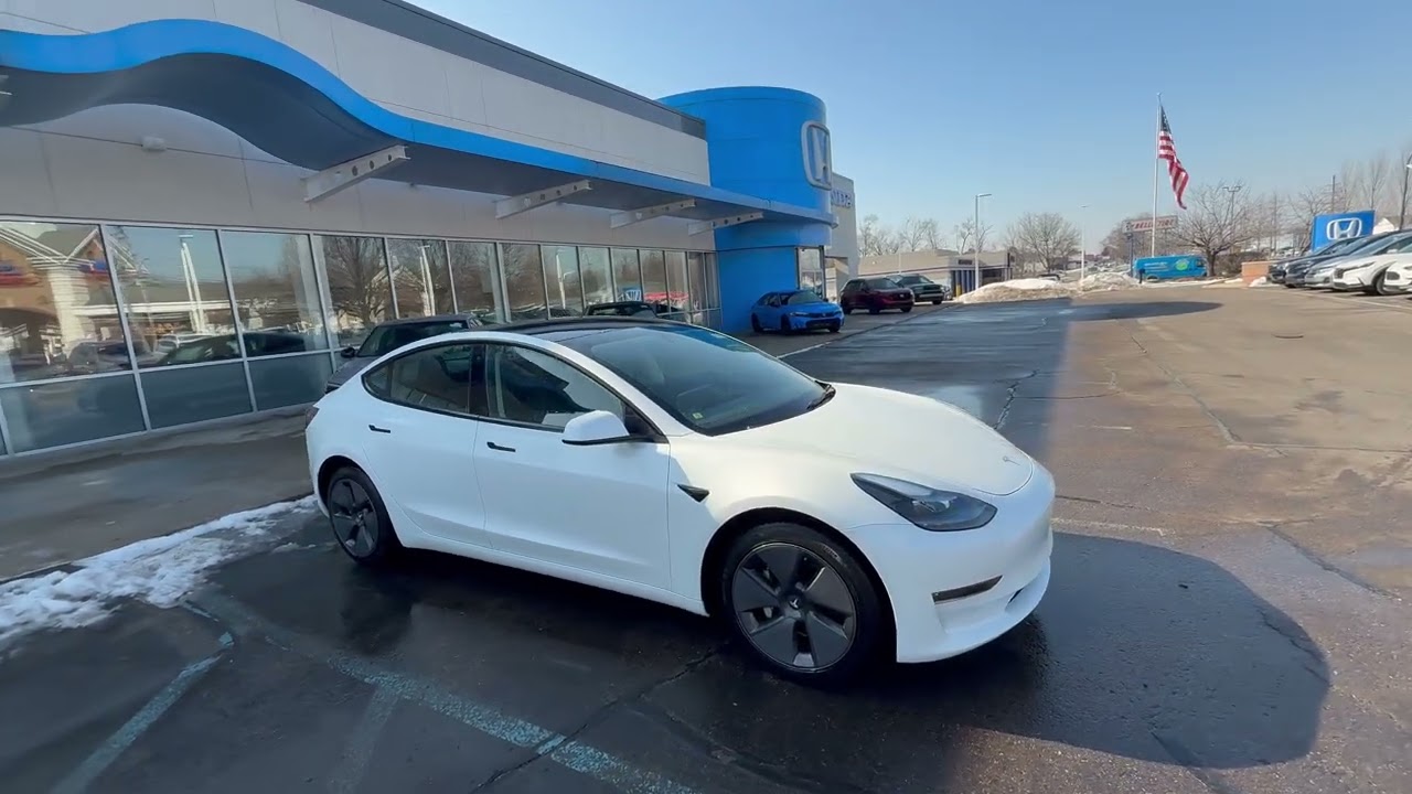 2023 Tesla model 3 long range only 47,000 miles ￼ 9F02018 ￼