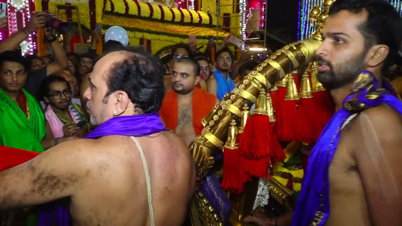 ಏಳು ರಥಗಳ ಉತ್ಸವ  ಪರ್ಯಾಯ ಶ್ರೀ ಪುತ್ತಿಗೆ ಮಠ ಶ್ರೀಕೃಷ್ಣ ಮಠ ,ಉಡುಪಿವಿಶ್ವಗೀತಾ ಪರ್ಯಾಯ 2024-2026