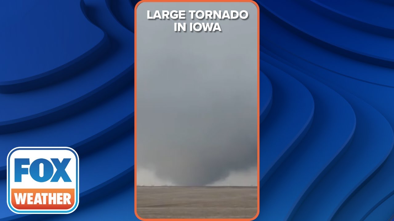 Large Tornado Spotted Near Williamsburg, Iowa